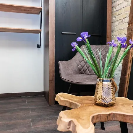 Unesco Hidden Arches - Restored 3 Bedroom In The Historic Pilies St. * Vilnius