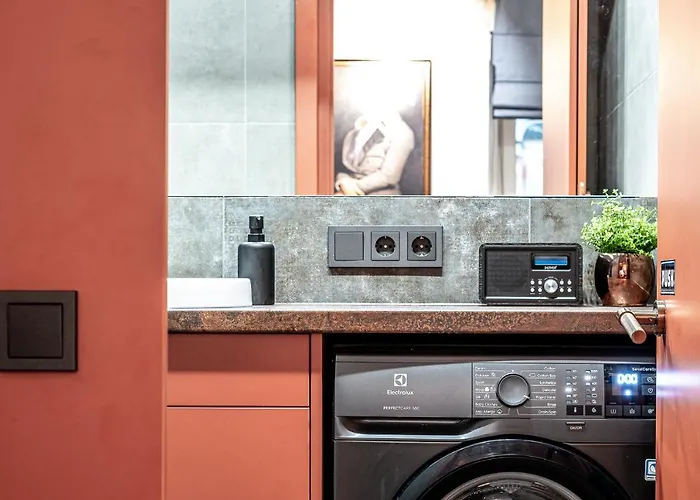 Unesco Hidden Arches - Restored 3 Bedroom In The Historic Pilies St. Apartament *