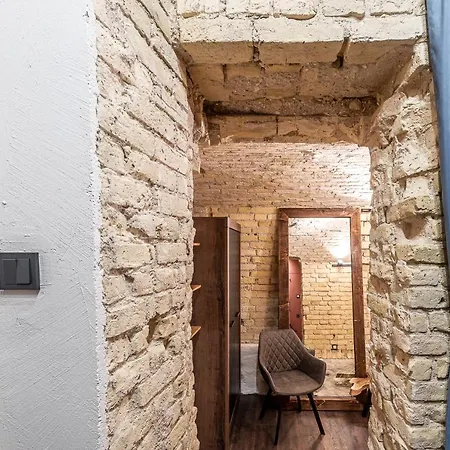 Unesco Hidden Arches - Restored 3 Bedroom In The Historic Pilies St. 公寓