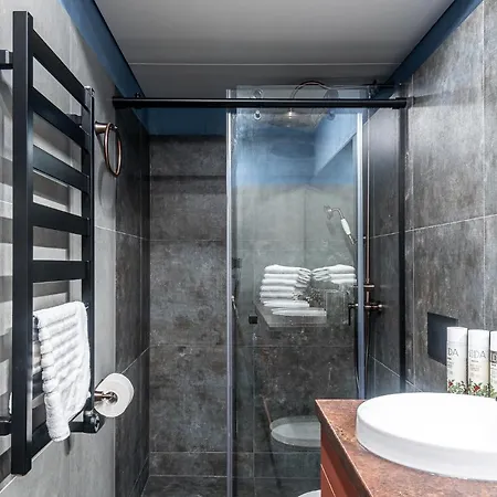 Unesco Hidden Arches - Restored 3 Bedroom In The Historic Pilies St. Appartamento *