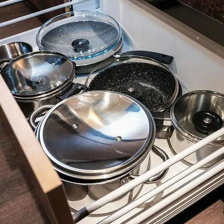 Unesco Hidden Arches - Restored 3 Bedroom In The Historic Pilies St. Appartamento Vilnius